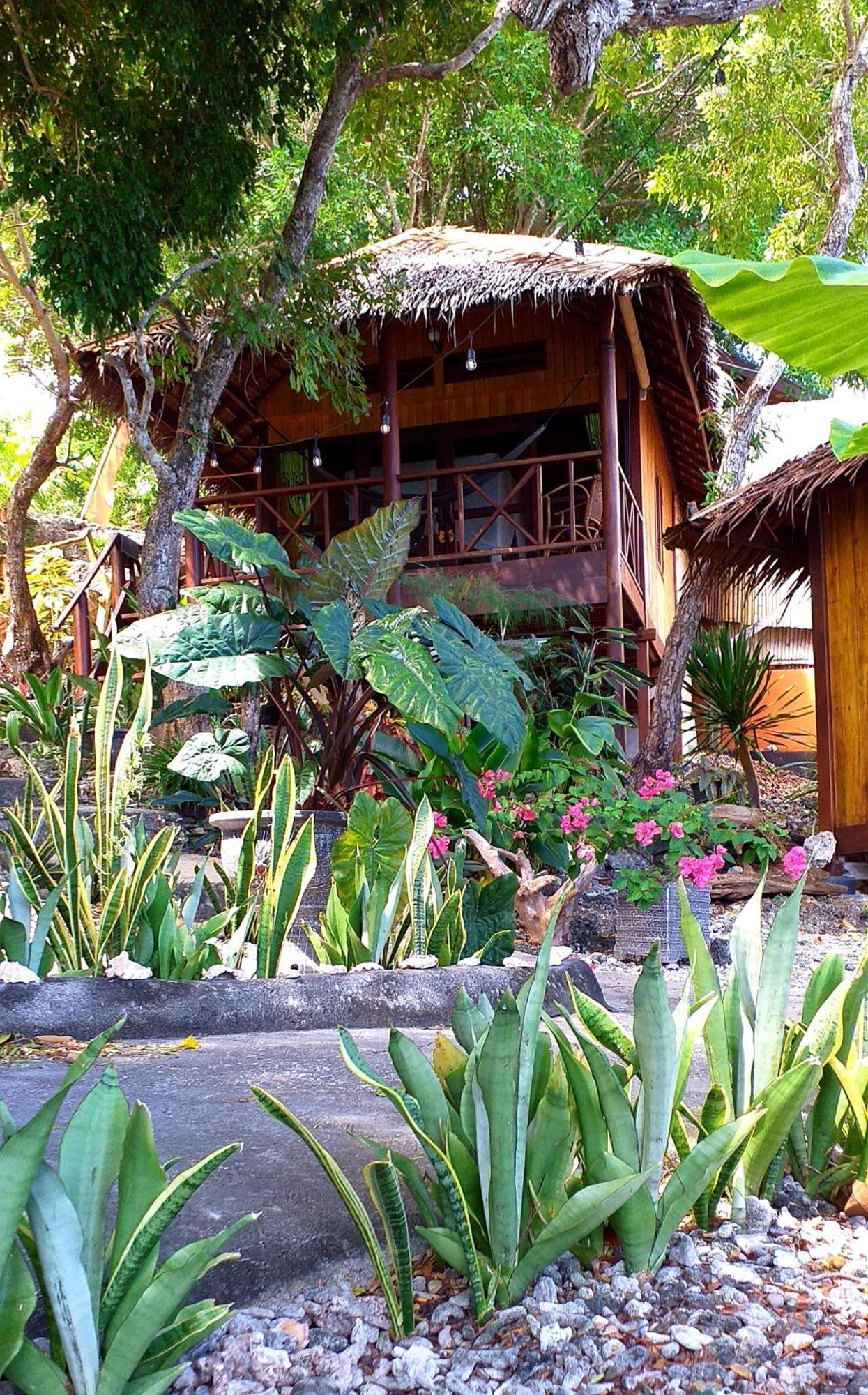 Nini'S Beach Bungalows Bira Bilik gambar