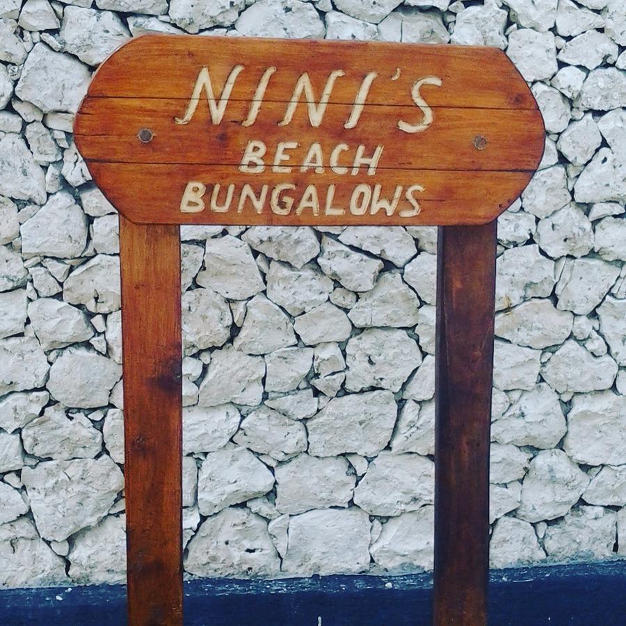 Nini'S Beach Bungalows Bira Luaran gambar